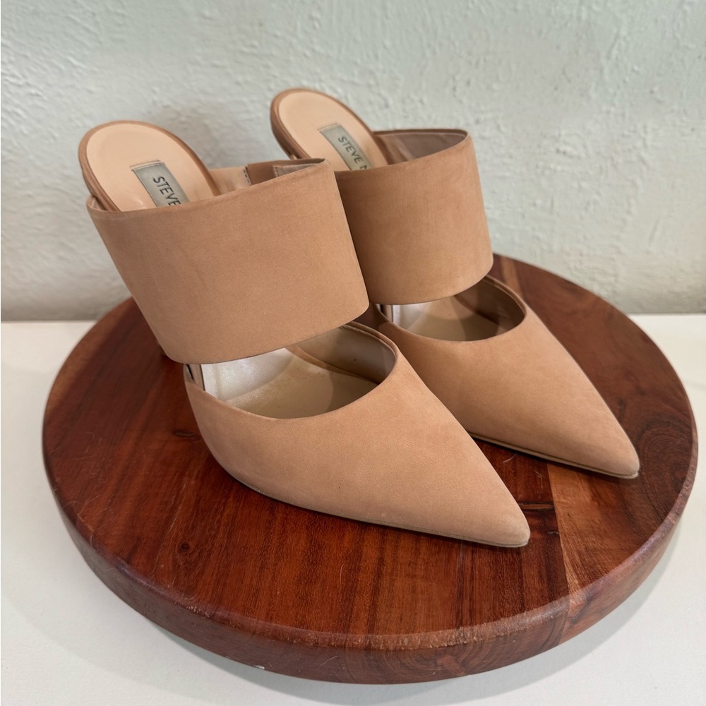 Steve Madden Tan Heels